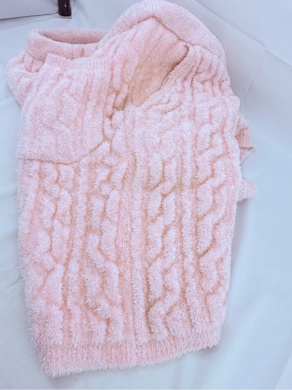 RARE Golf Wang Pink Very Fuzzy Furry Cable Knit Streetwear Shorts, Mens sz L